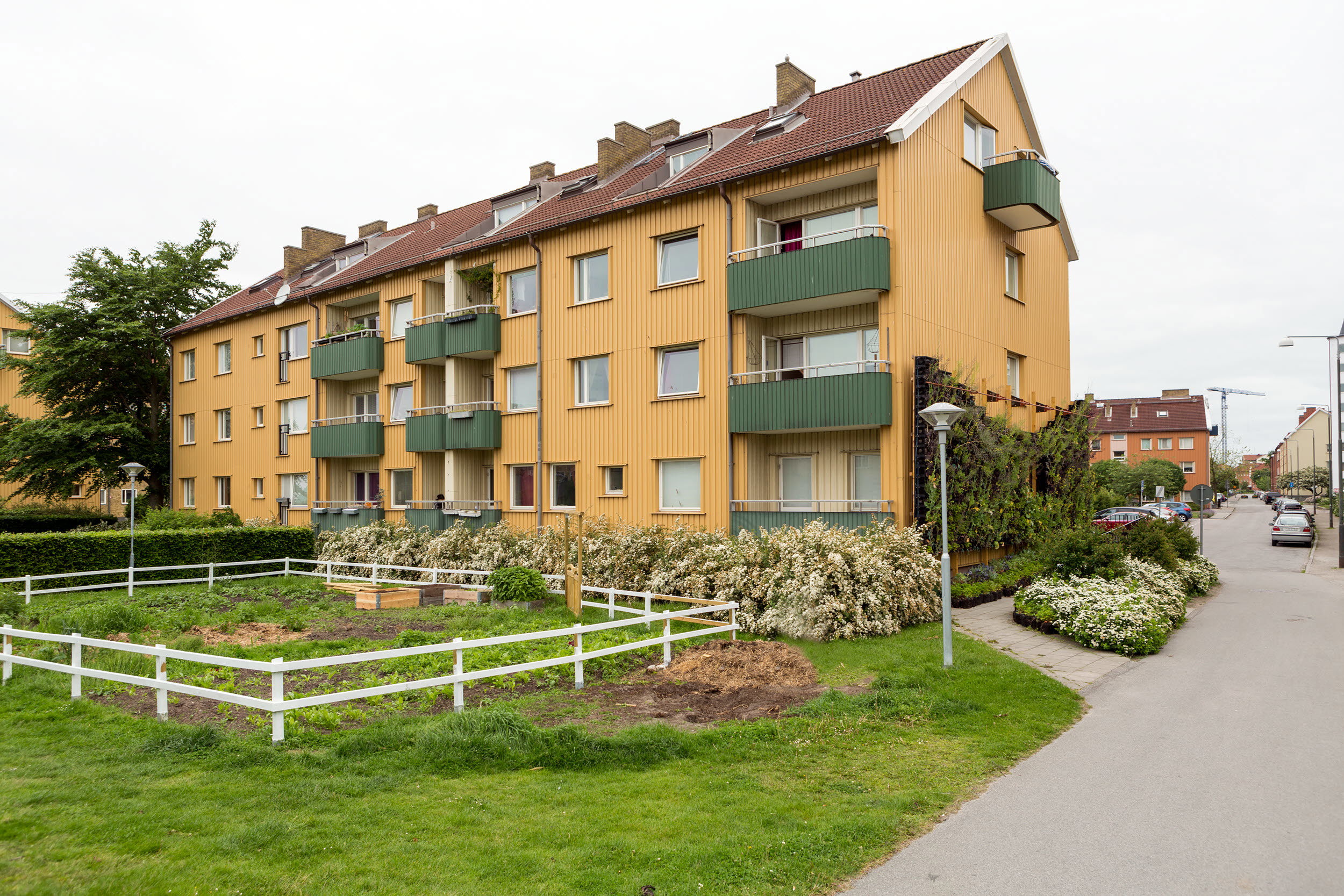 Flervåningshus. Foto: Peter Kroon