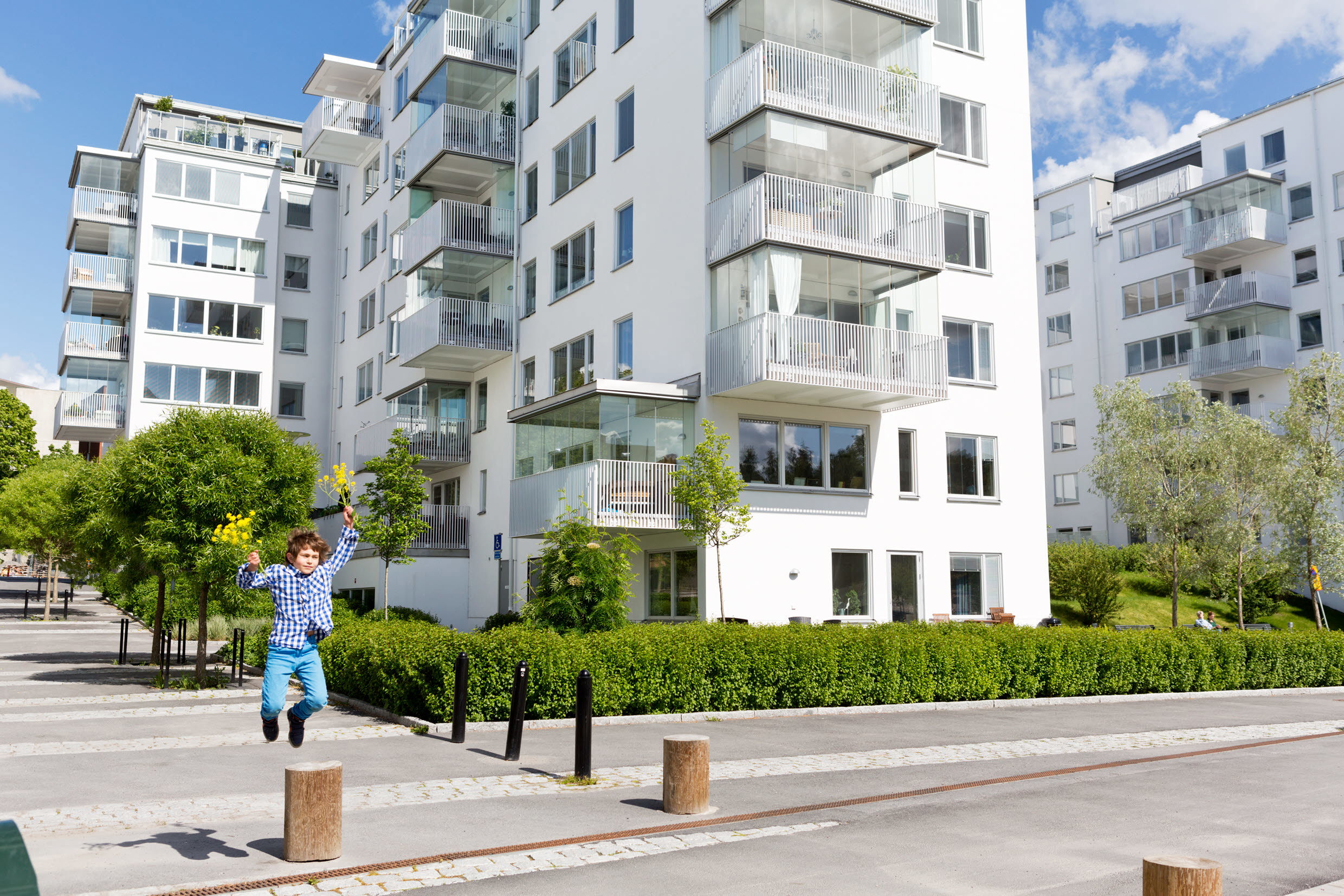 Flerbostadshus i Sundbyberg. Foto: Johnér Bildbyrå