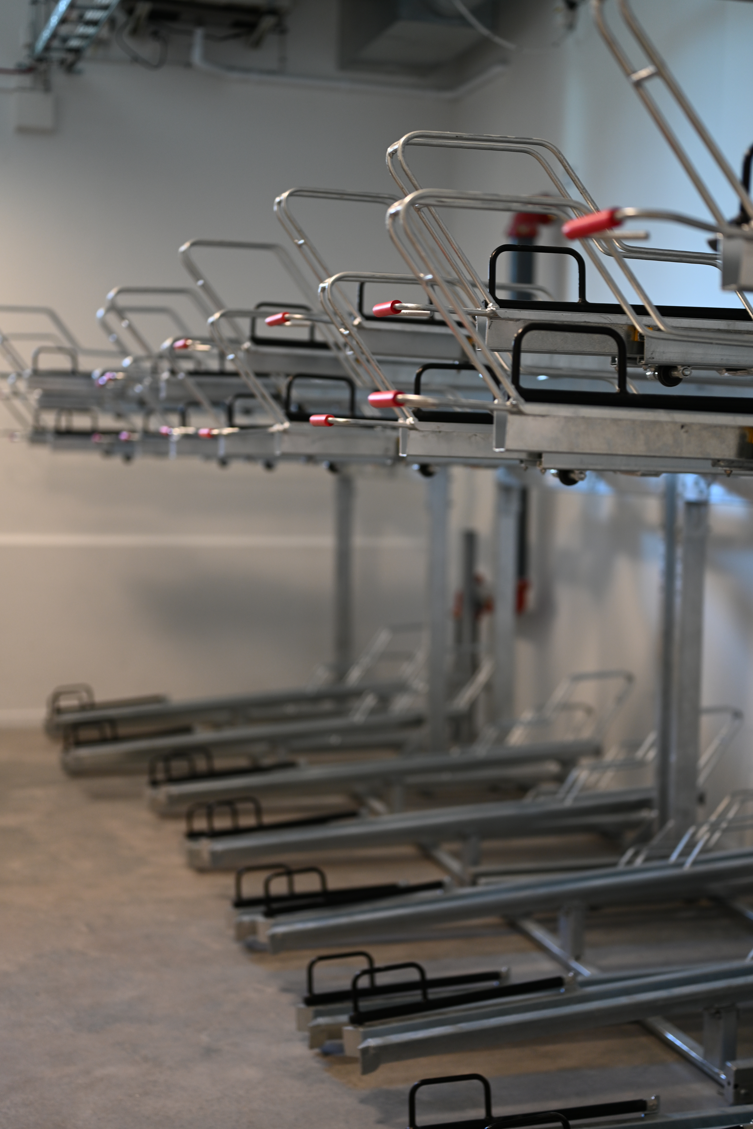 Cykelställning i två plan. 