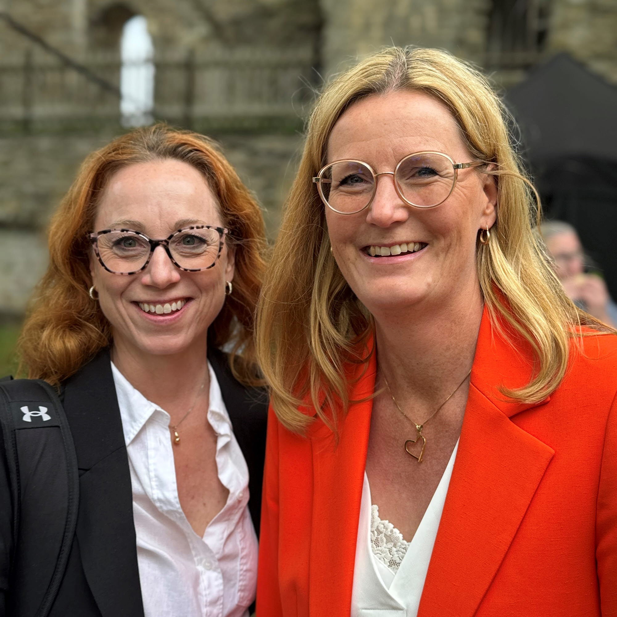 Foto på Emma Gretzer, Formas, och Caroline Asserup, Energimyndigheten, tillförordnade generaldirektörer.