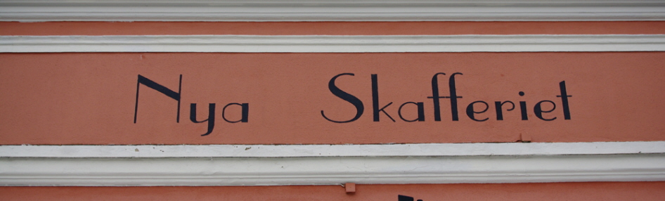 Fasadskylt på hus. Foto: Kajsa Lind/Boverket