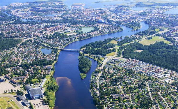 Å och bebyggelse