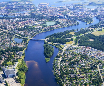 Flygbild över Karlstad. Foto: Mikael Svensson/Scandinav